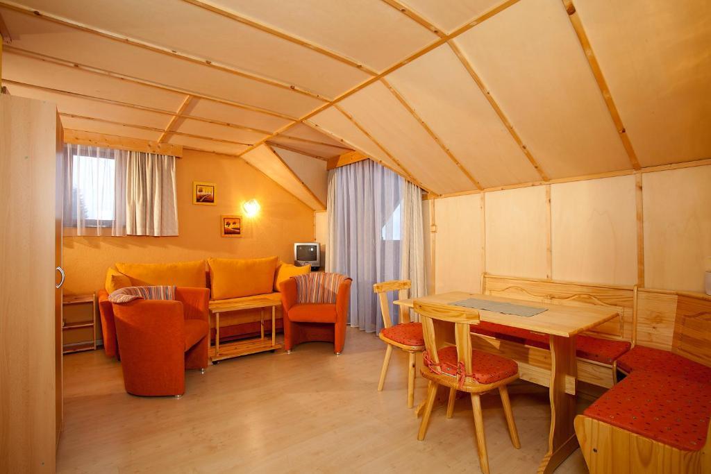 Appartement Aurora Längenfeld Rom bilde